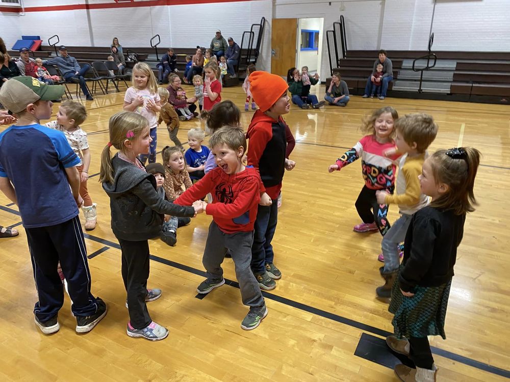 ECFE Valentine Dance